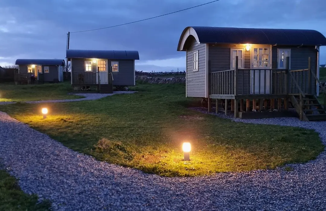 Wild Meadow Huts-1