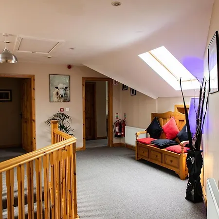 Twin Peaks B&B-3