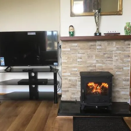 Hardy'S Cottage-2