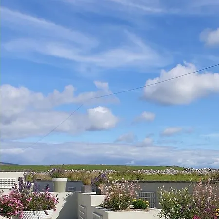 Oceancrest Accommodation Doolin-2